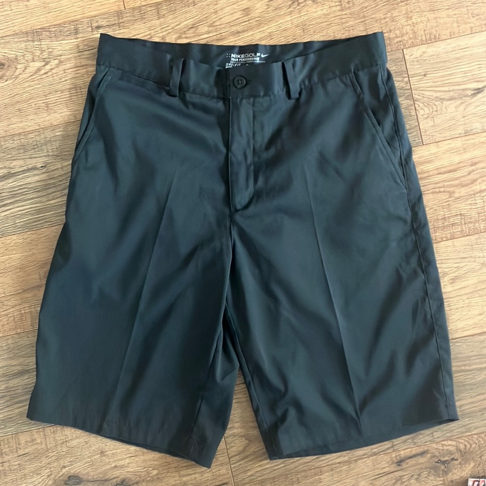 Nike Golf Men’s Boy’s Dri-Fit Shorts size 30 Like New Black